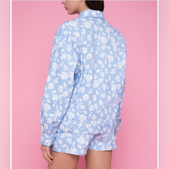 Juicy Couture Black Label Denim Jacket With Pearls - Picture 10 of 12